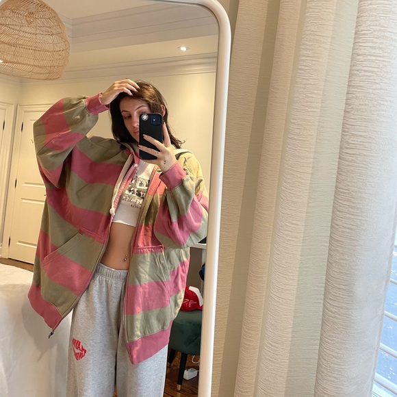 BDG zip up - Picture 6 of 9